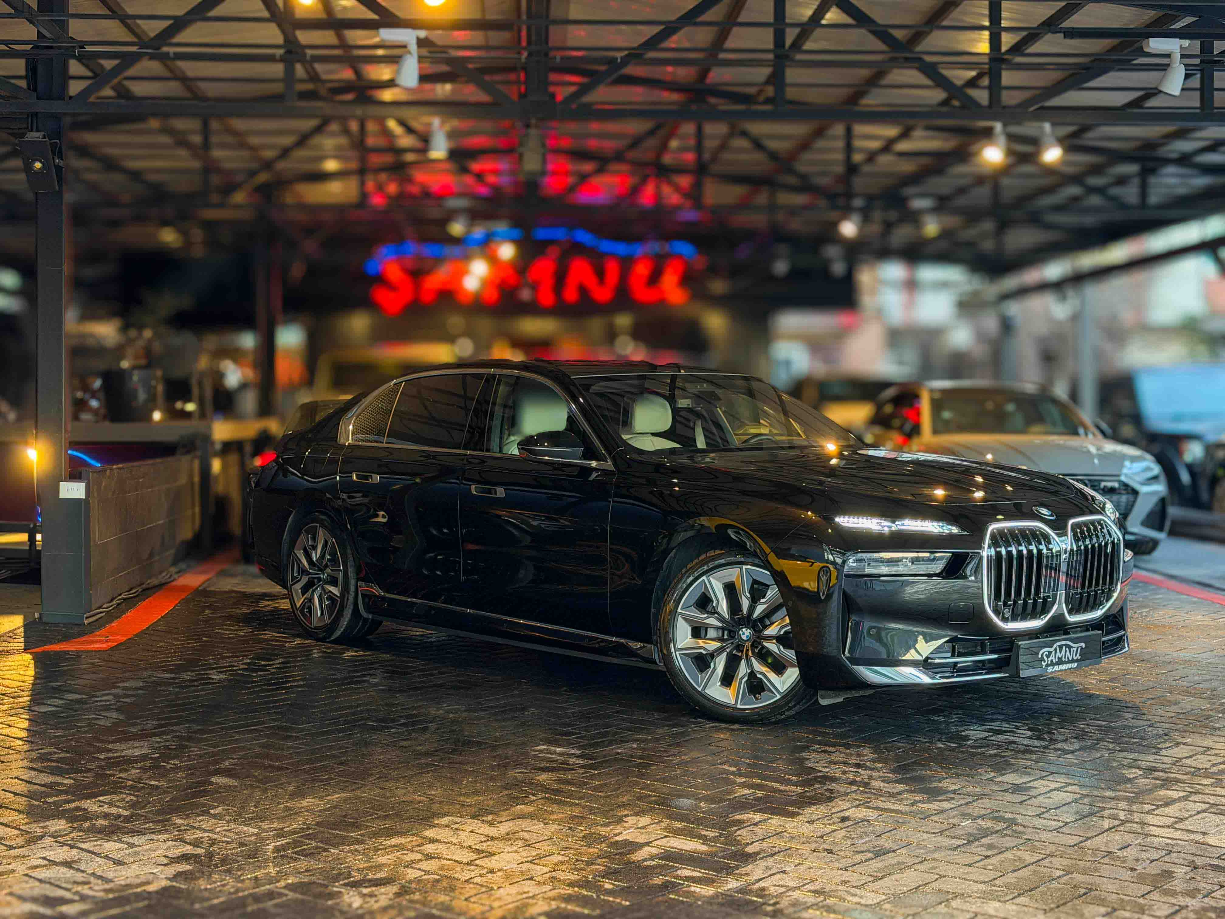 2023 BMW i7