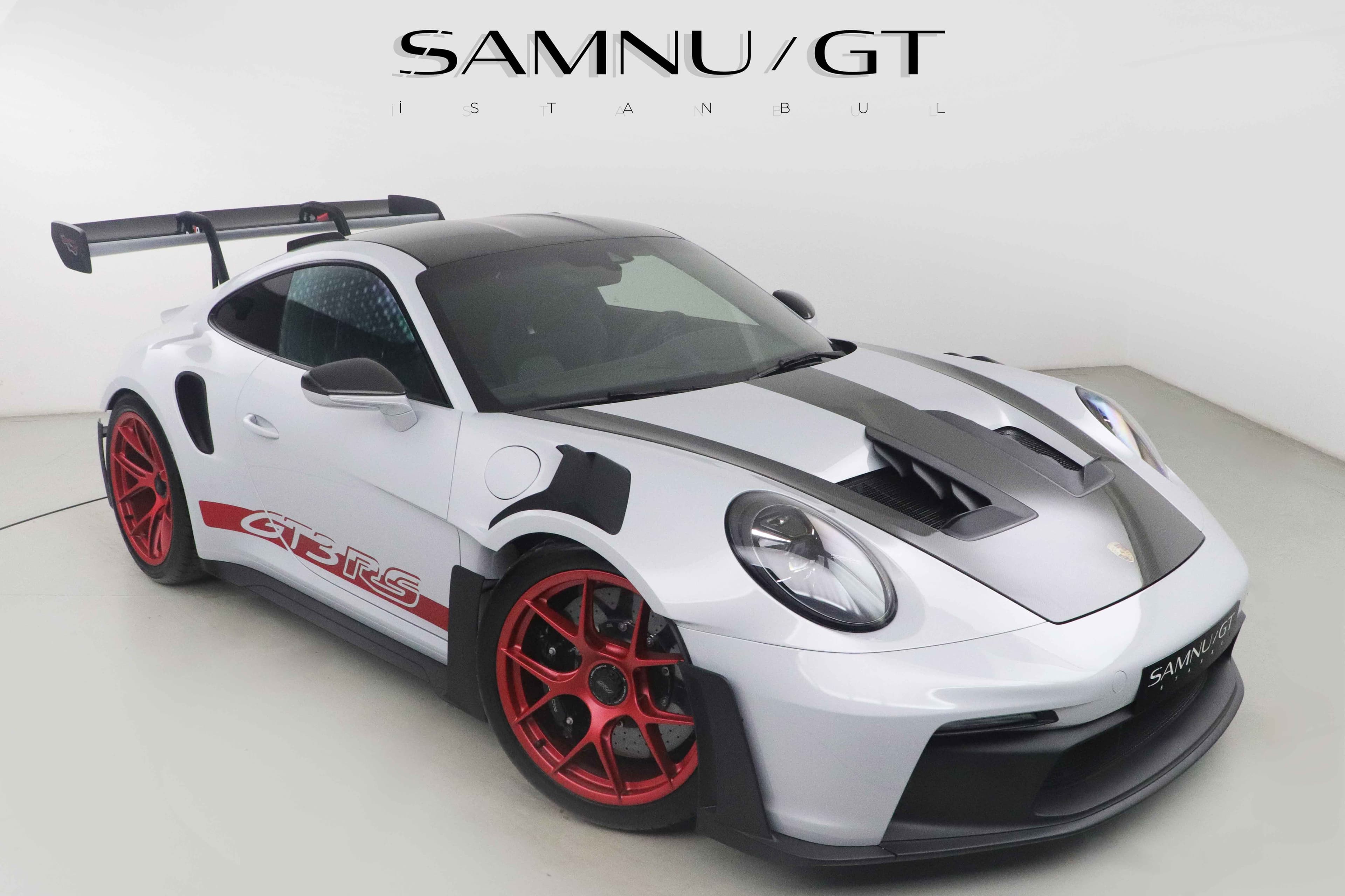 2025 PORSCHE 911 GT3 RS