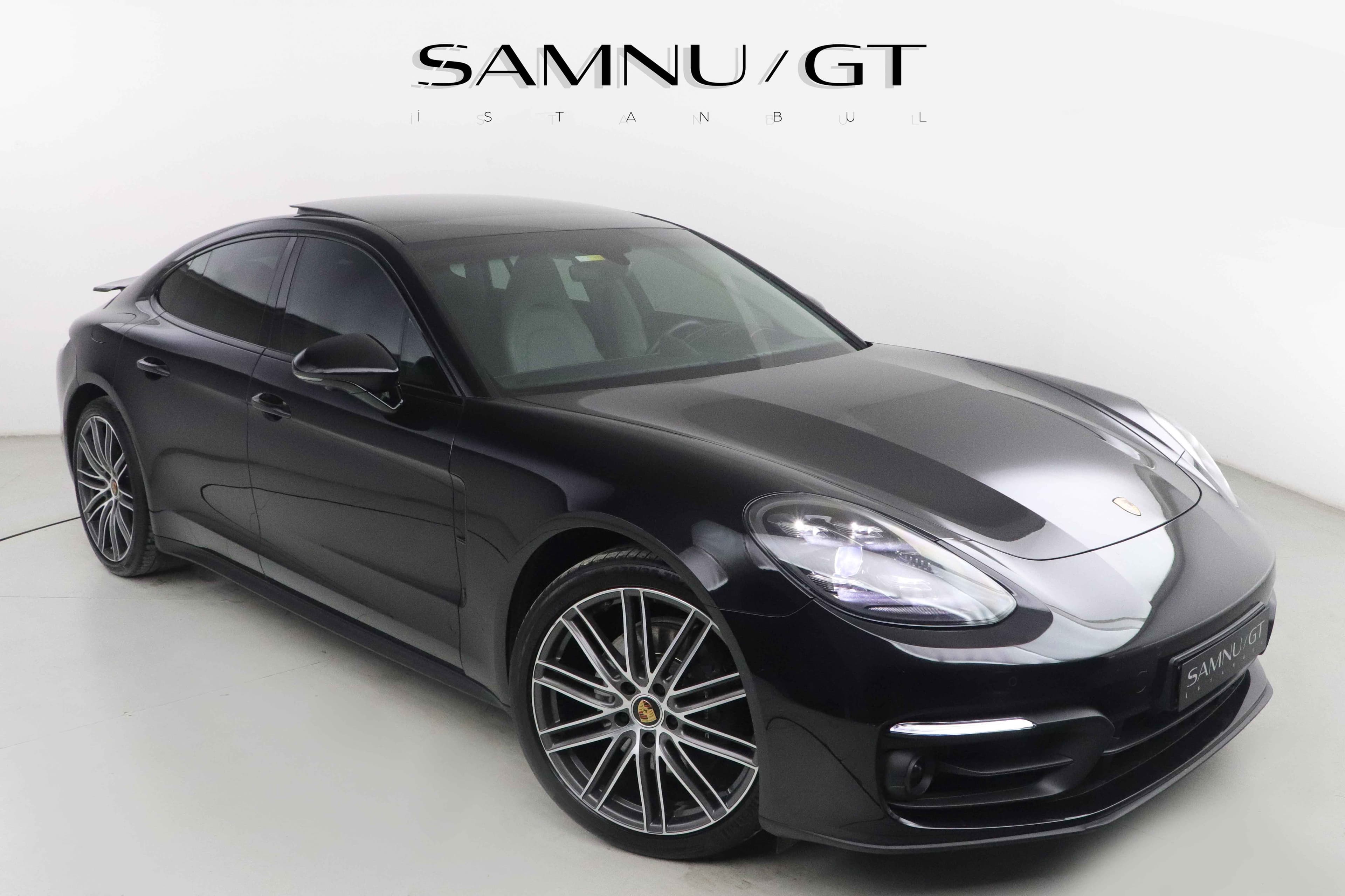 2021 PORSCHE PANAMERA 4