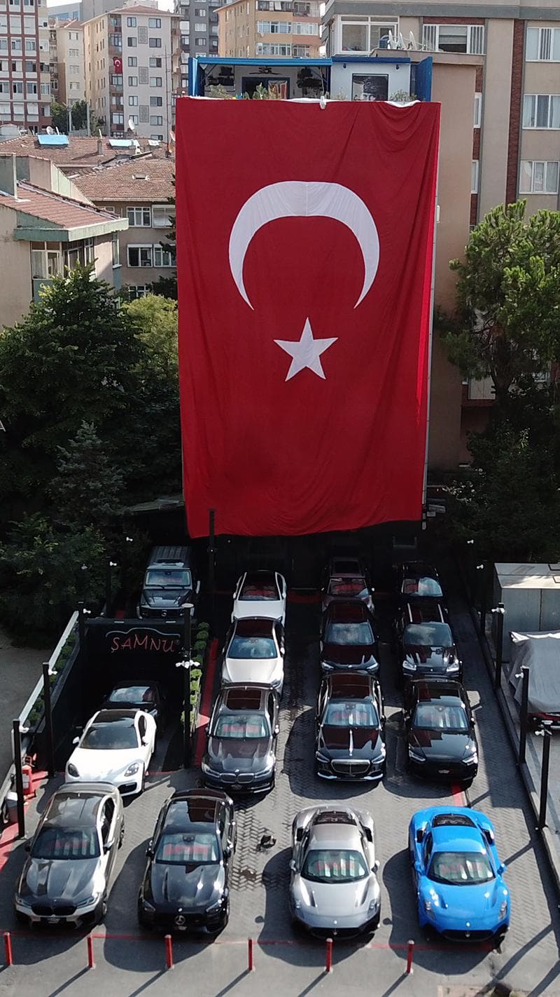 ŞAMNU Showroom