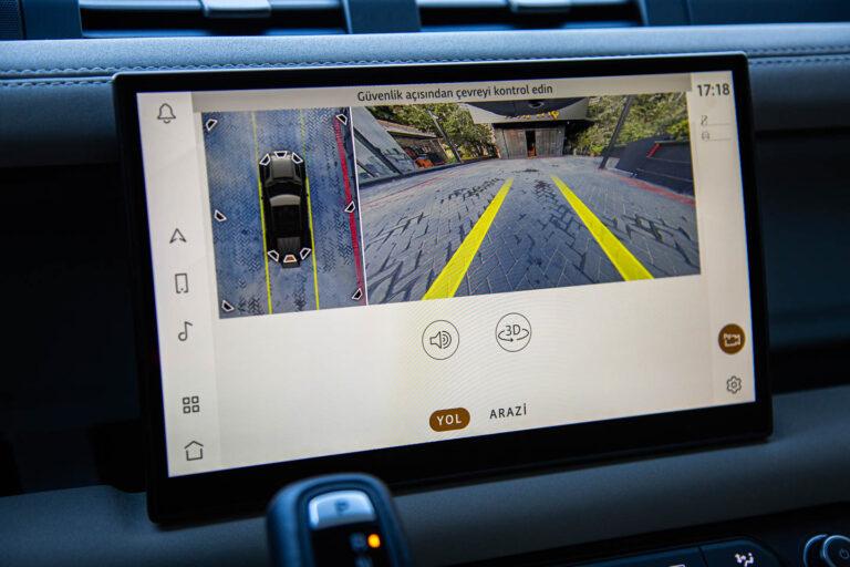 2021 Land Rover Defender-23