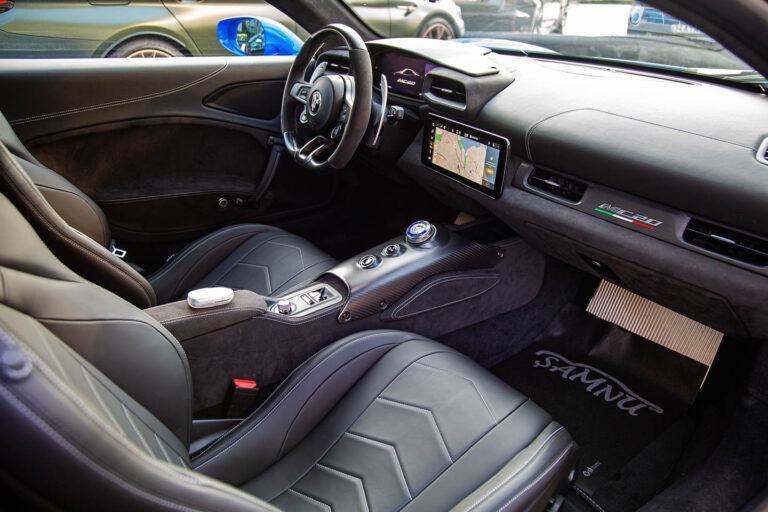 2021 Maserati MC20 | Infinito Blu