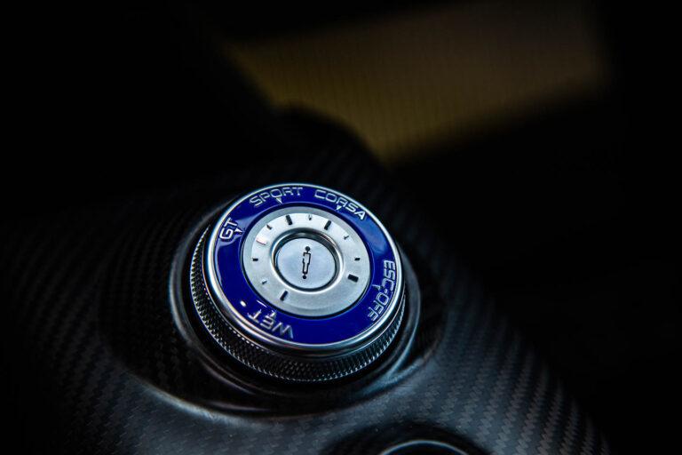 2021 Maserati MC20 | Infinito Blu