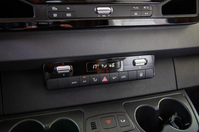 Mercedes-Benz Hymer B590 Karavan -18