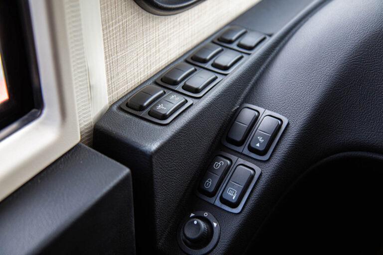 Mercedes-Benz Hymer B590 Karavan -19