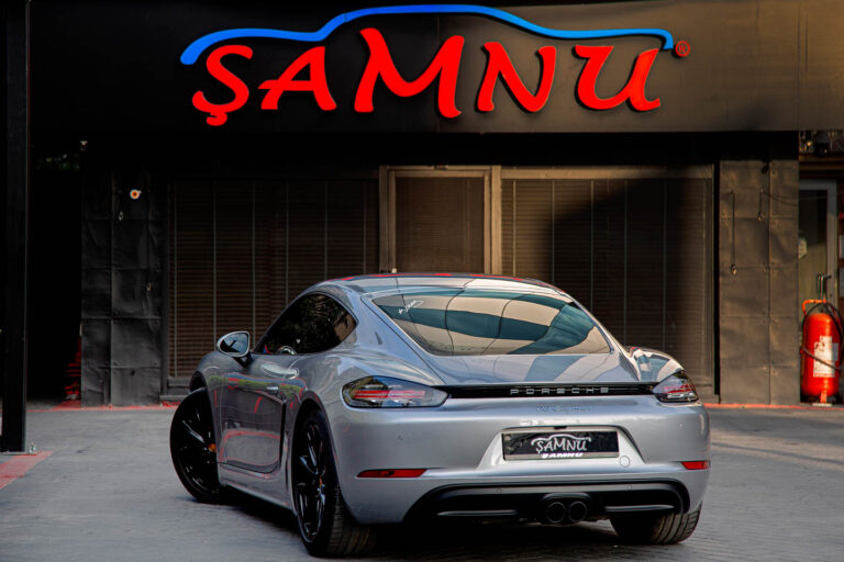 Porsche Cayman 718 -6