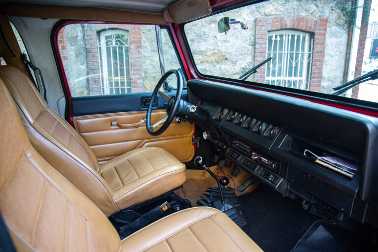 1987 Jeep Wrangler YJ -10