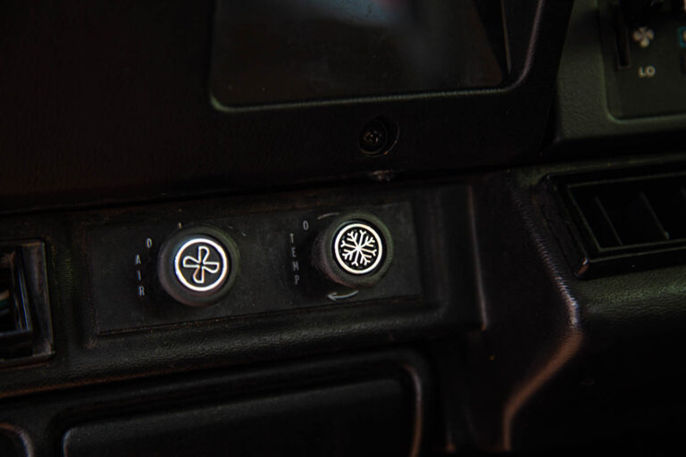 1987 Jeep Wrangler YJ -12