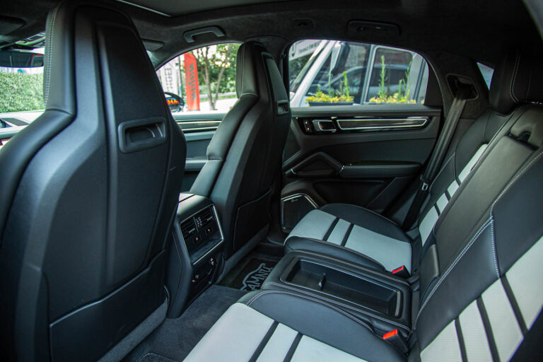 2022 Porsche Cayenne GTS -10