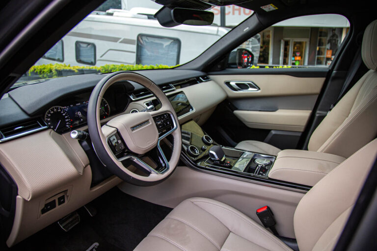 2022 Range Rover Velar -9