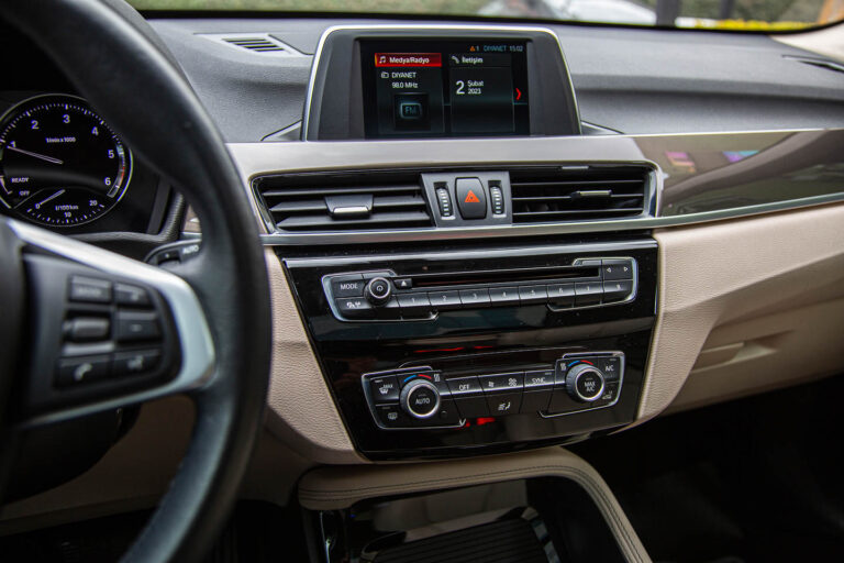 2018 BMW X1 16d sDrive -17