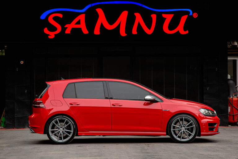 2016 VW Golf R 4Motion -3