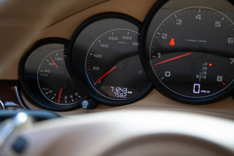 2012 Porsche Panamera 4 -23