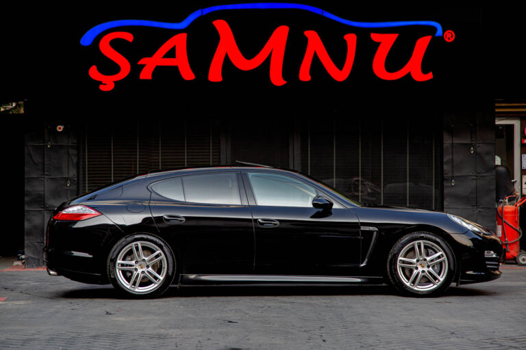 2012 Porsche Panamera 4 -3