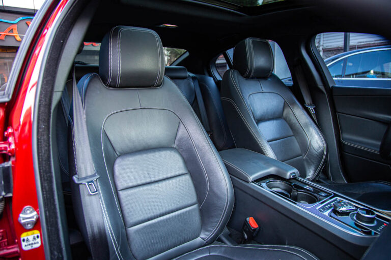 2016 Jaguar XE R-Sport -14