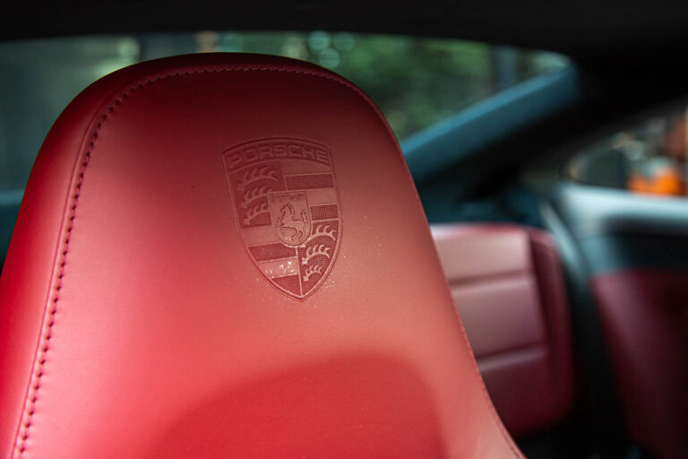 2016 Porsche 911 Turbo S -17