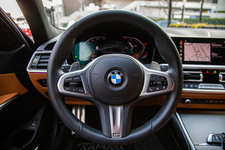 2022 BMW 3.20i M 50th Year -17