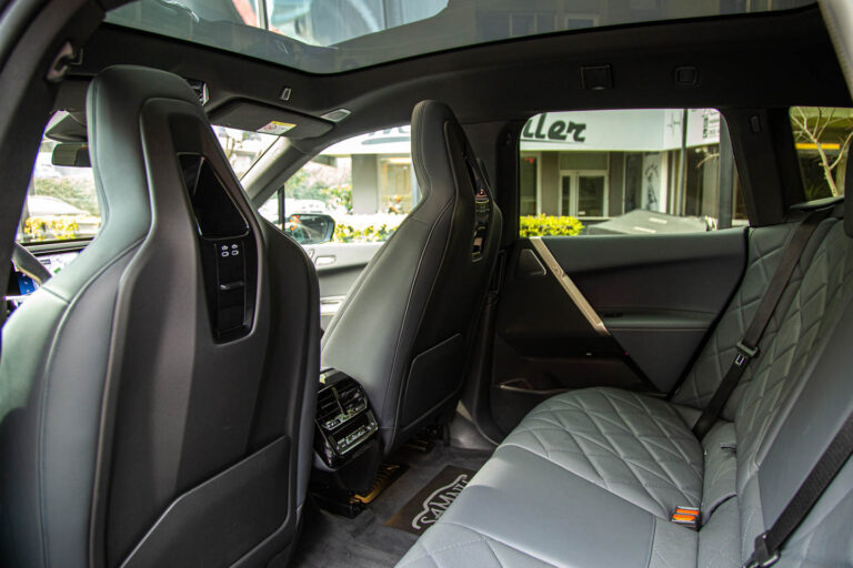 2022 BMW iX xDrive50 -10