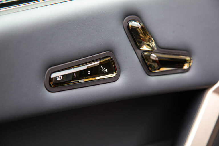 2022 BMW iX xDrive50 -18