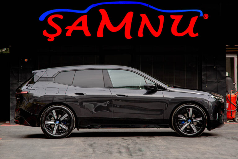 2022 BMW iX xDrive50 -3