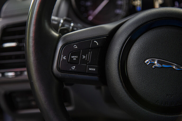 2013 Jaguar F-Type -22