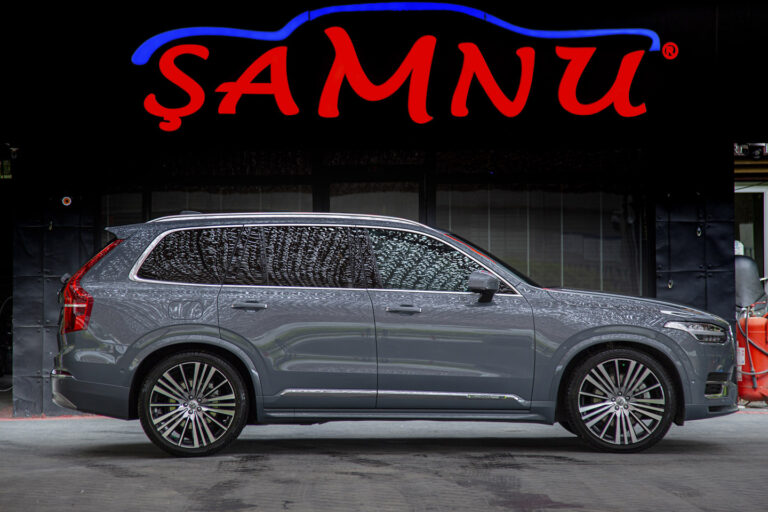 2022 Volvo XC90 T8 Recharge -3