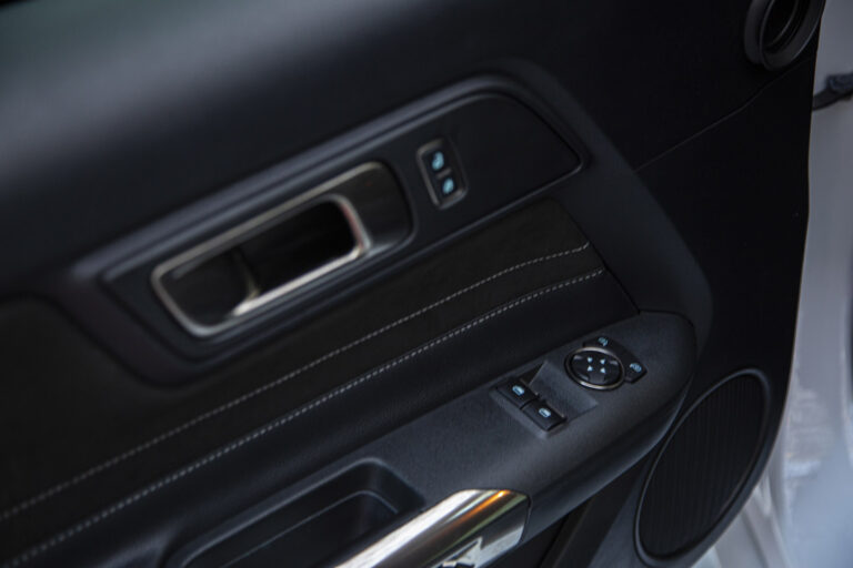 2016 Ford Mustang Shelby GT350 -10