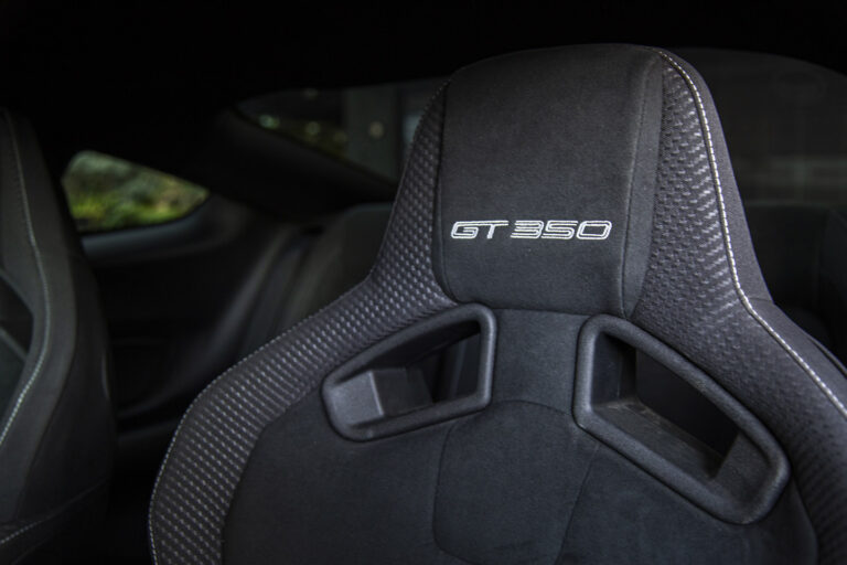 2016 Ford Mustang Shelby GT350 -13