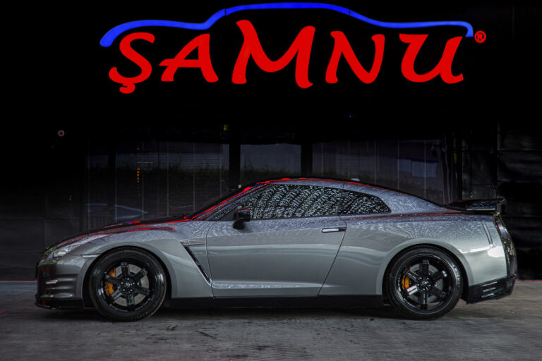 2011 Nissan GT-R Black Series