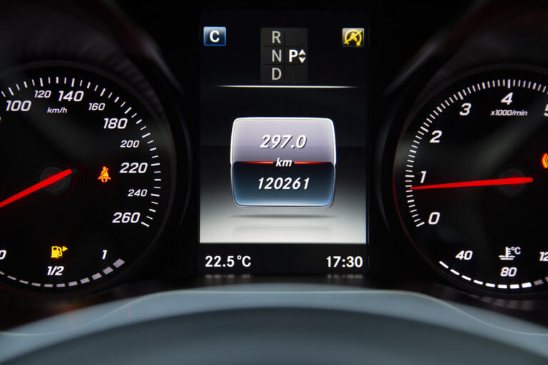 2015 Mercedes-Benz C180 AMG -18