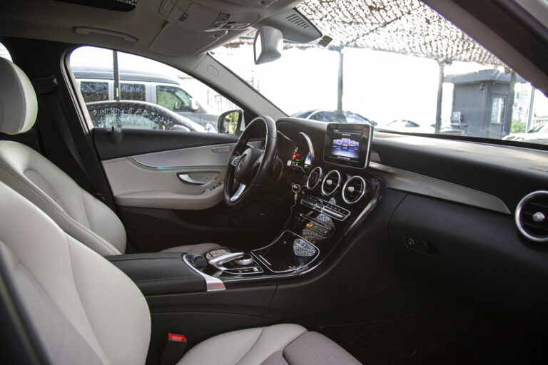 2014 Mercedes-Benz C180 Fascination -13