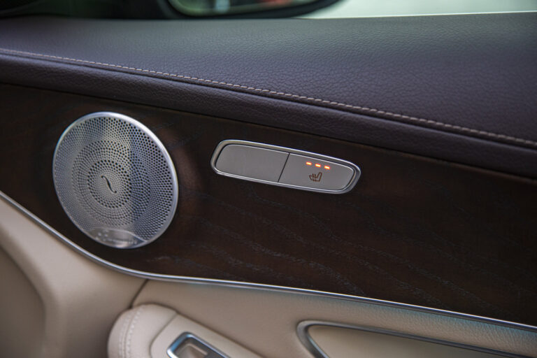 2015 Mercedes-Benz GLC250 4Matic -16