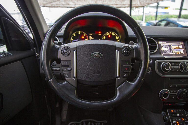 2016 Land Rover Discovery SDV6 HSE -18