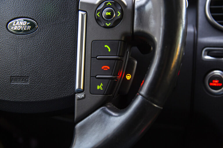 2016 Land Rover Discovery SDV6 HSE -23