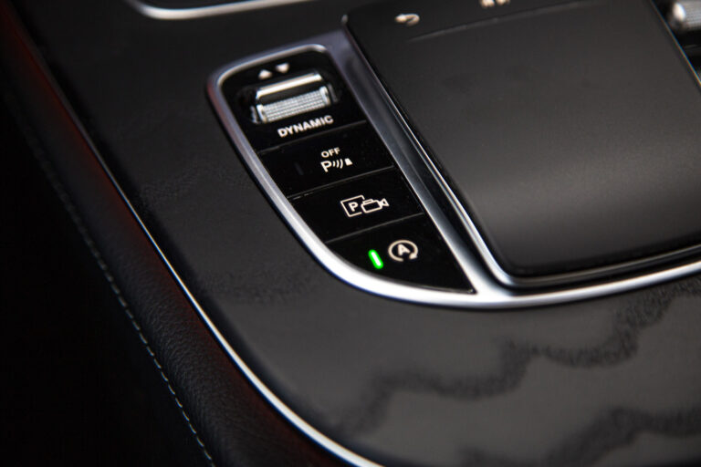 2020 Mercedes-Benz E200d AMG -22