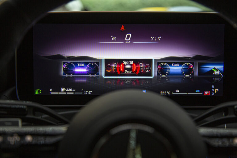 2022 Mercedes-Benz C200 AMG -25