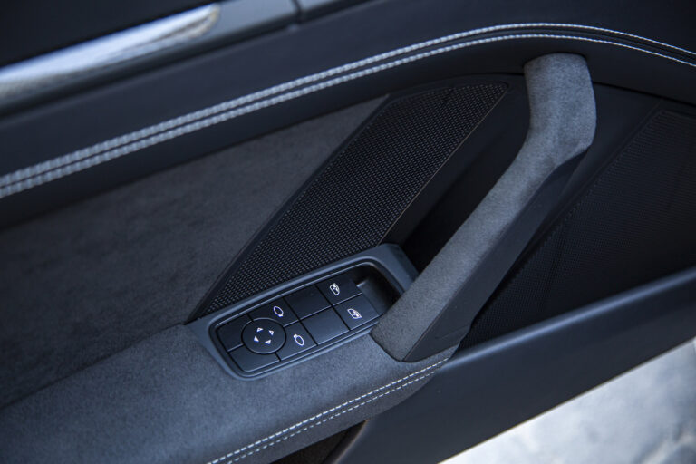 2022 Porsche 911 GT3 (Kreide) -10