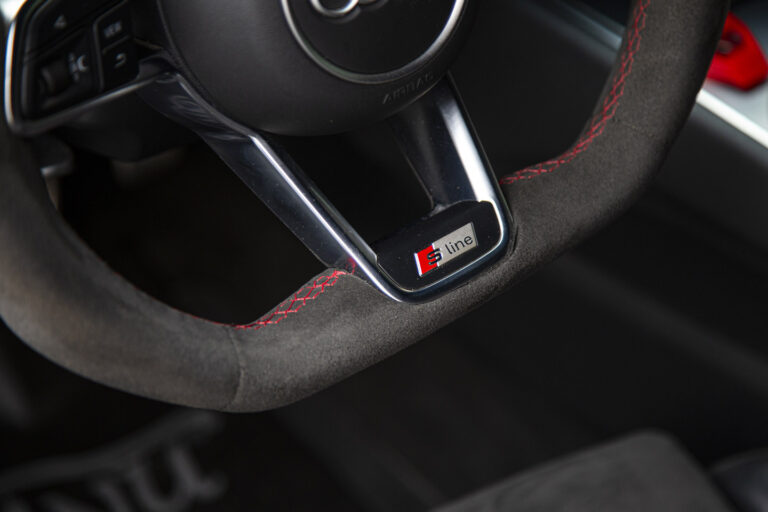 2014 Audi TT Quattro -13