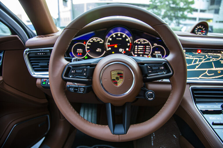 2021 Porsche Panamera 4 Sport Design -18