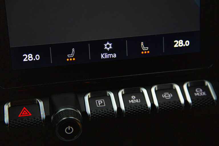 2023 VW Amarok 3.0TDI V6 Aventura -18