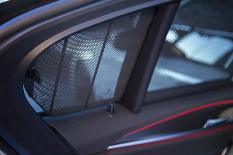 2020 BMW 5.30i xDrive Special Edition MSport -11