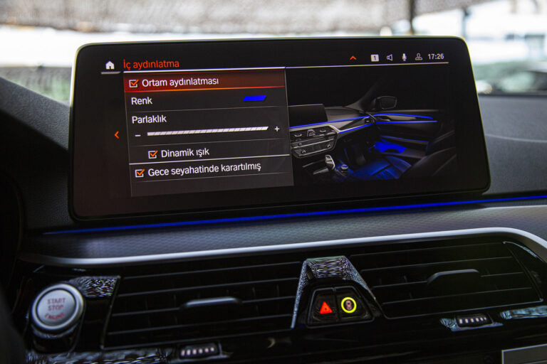 2020 BMW 5.30i xDrive Special Edition MSport -22