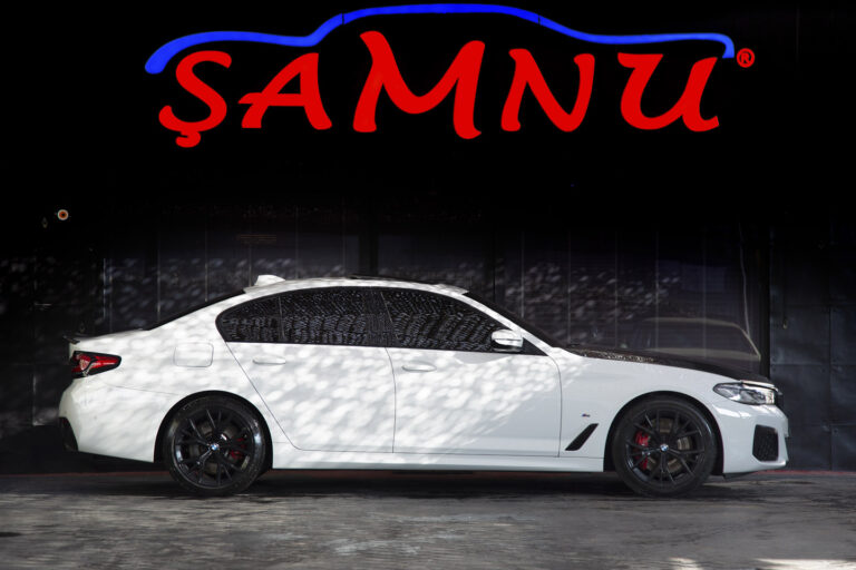 2020 BMW 5.30i xDrive Special Edition MSport -3