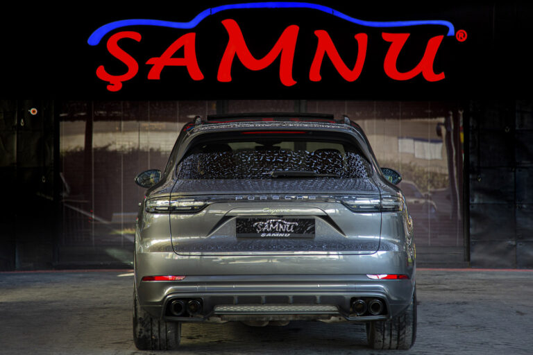 2020 Porsche Cayenne e-Hybrid -5