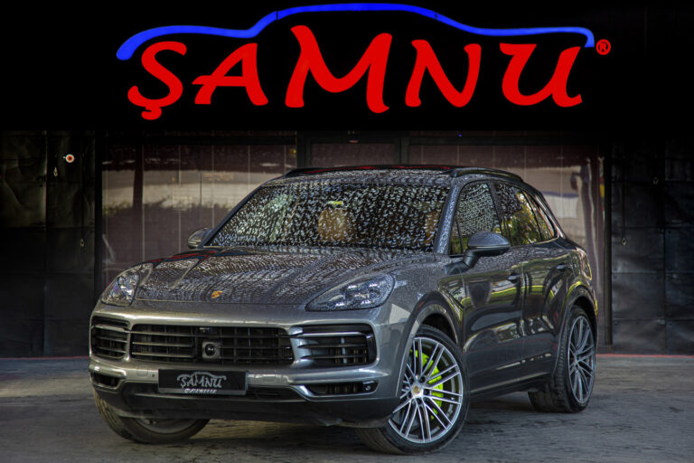 2020 Porsche Cayenne e-Hybrid -8
