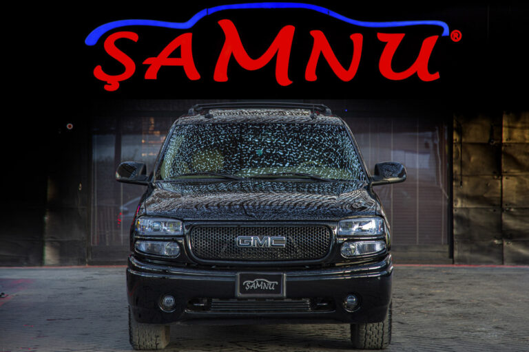 2003 GMC Yukon Denali 6.0 Vortec V8 -1