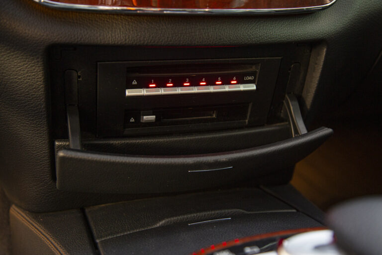 2010 Mercedes-Benz S350L -25