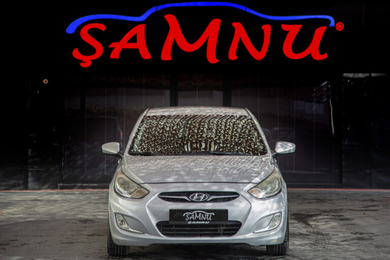 2011 Hyundai Accent Blue 1.6CRDi Mode -1