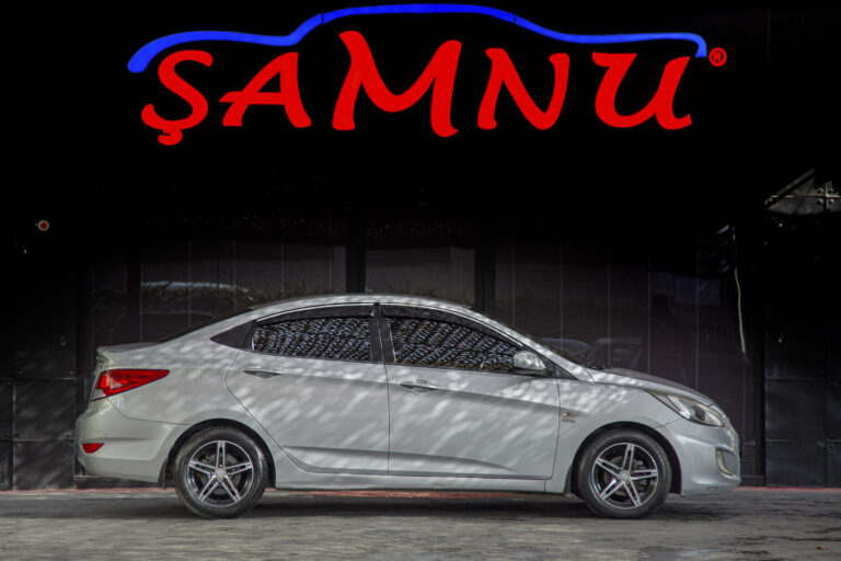 2011 Hyundai Accent Blue 1.6CRDi Mode -3