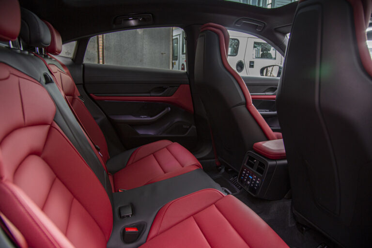 2023 Porsche Taycan 4S -11